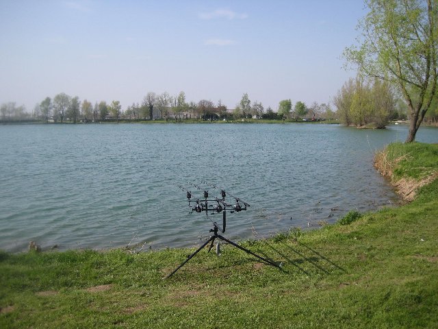 Lago Mandarino 10-11 Aprile 001.jpg