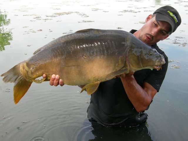 Lago Aurora (47).jpg